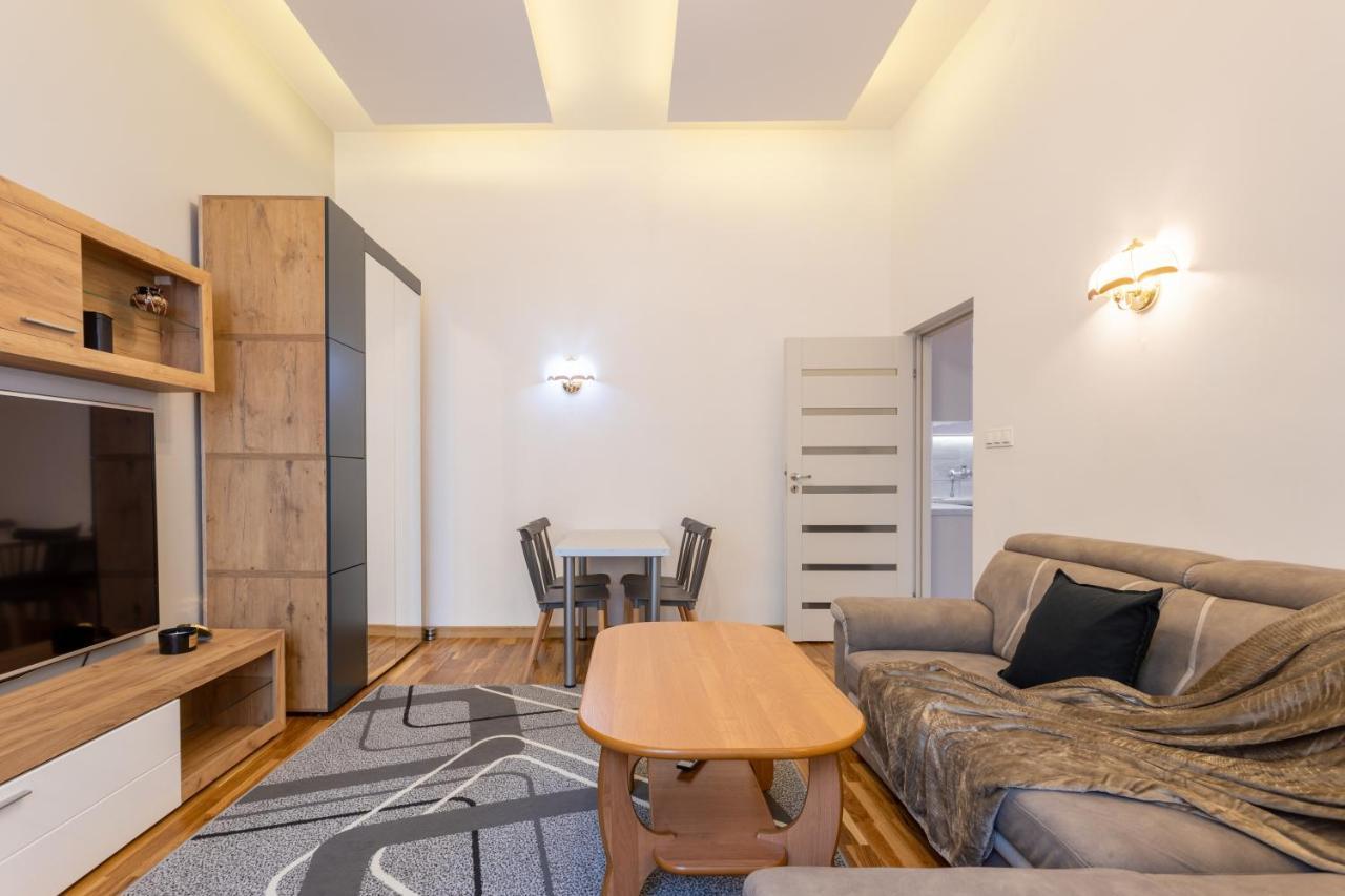 Golden - Big Luxury In Location - Wspolna Апартаменти
